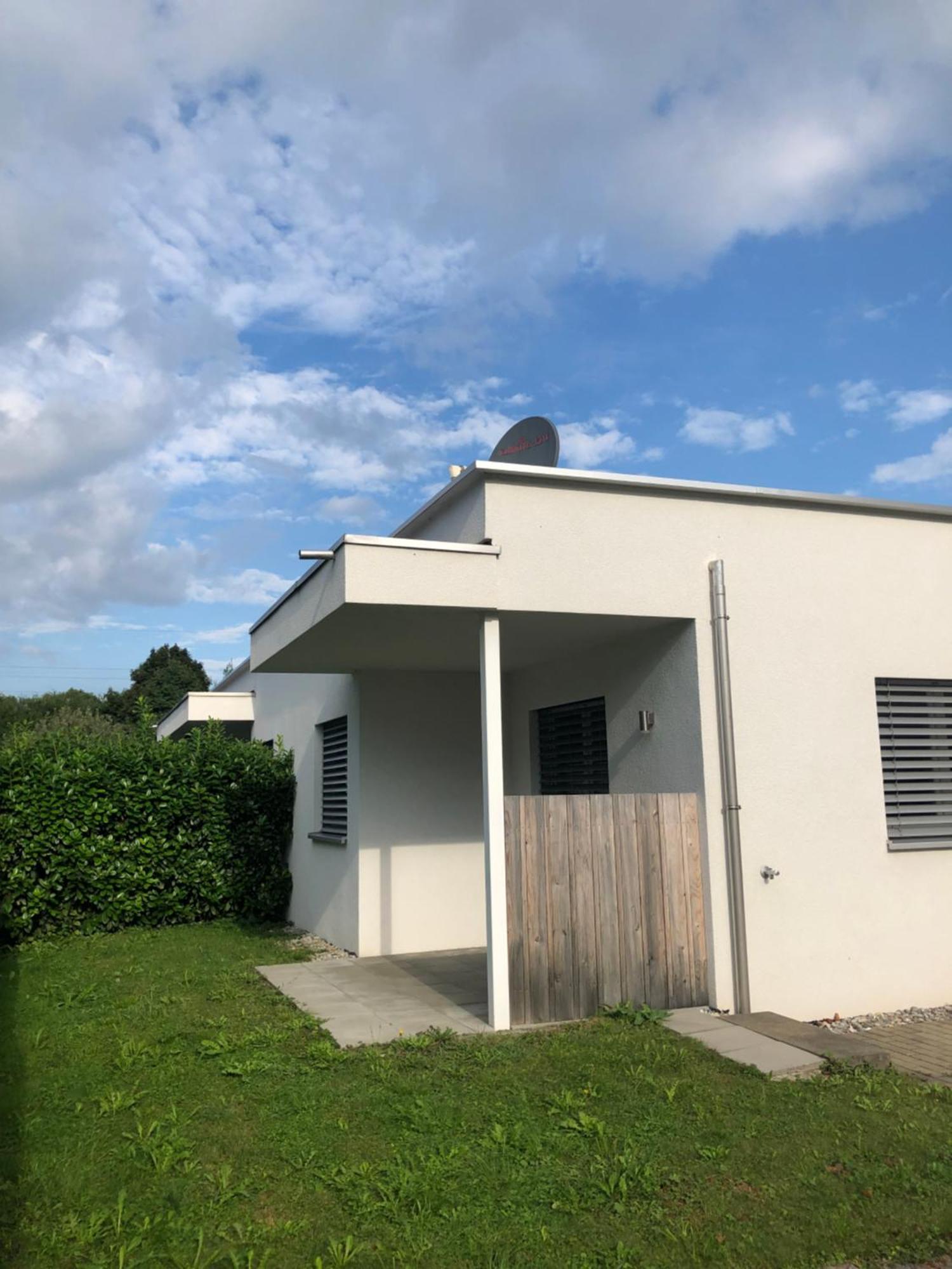 Crown Living Design Apartment - Gratis Parkplatz - Wlan - Kueche - Self Check-In Altach Esterno foto